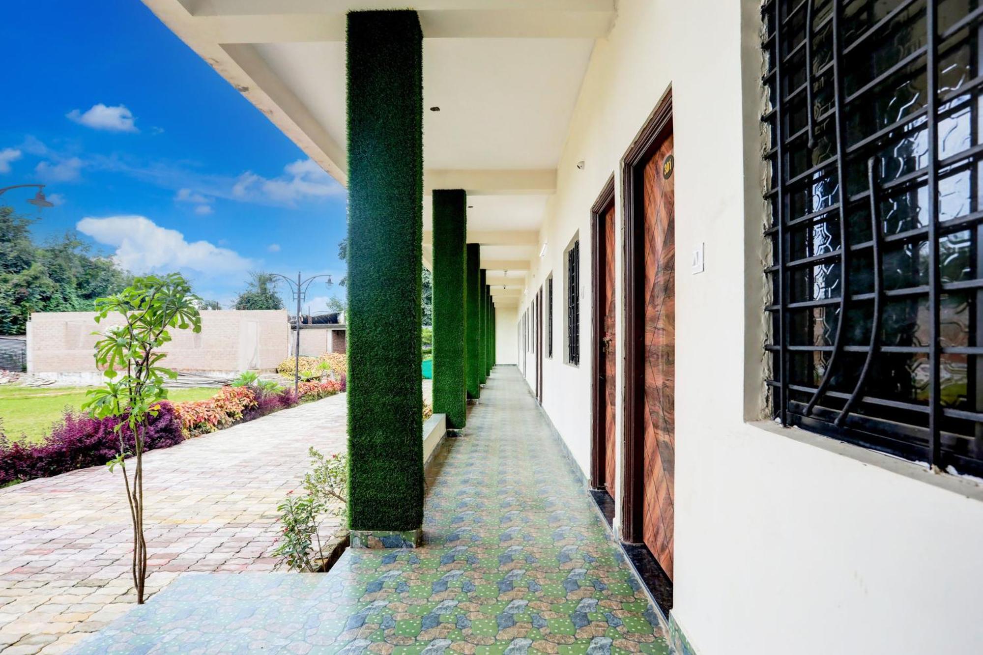 Hotel O Sangam Resort & Farm House Kamptee Esterno foto